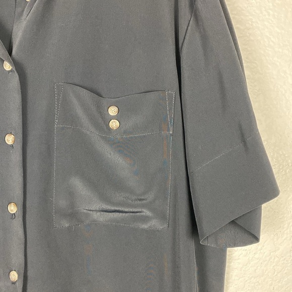 TOPSHOP oversized black sateen button front short sleeve blouse - Picture 4 of 6